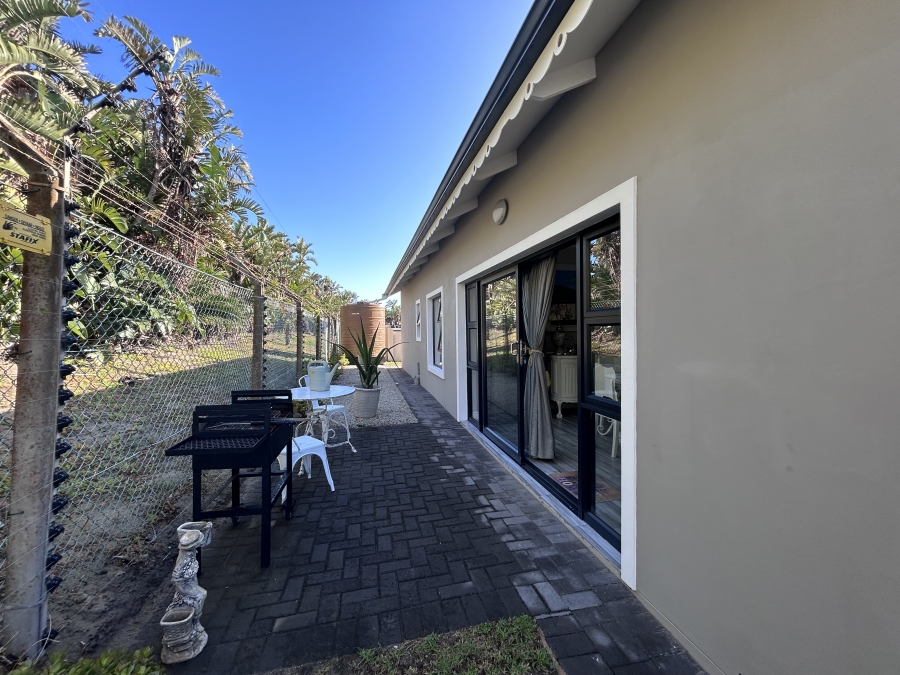 3 Bedroom Property for Sale in Marina Martinique Eastern Cape